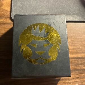 King Ice Gold Hockey Mask Necklace Designed In LA $90 New
